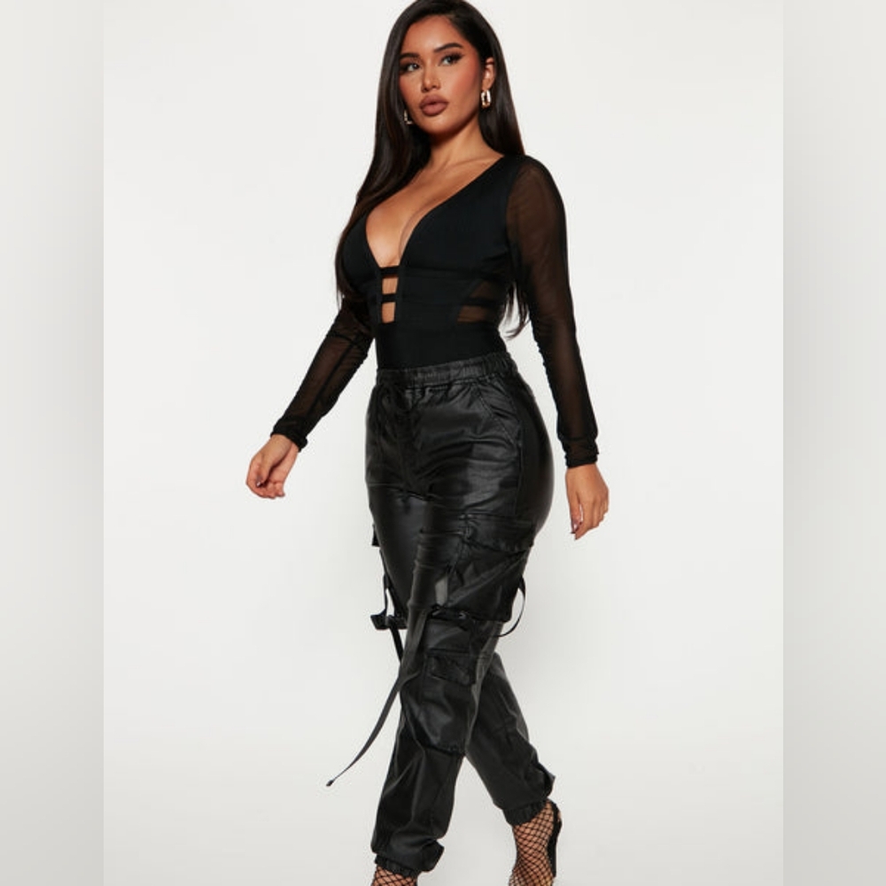 Fashion nova joggers pant M